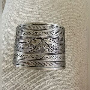 Metal cuff bracelet. Handcrafted, brass/silver, vintage.